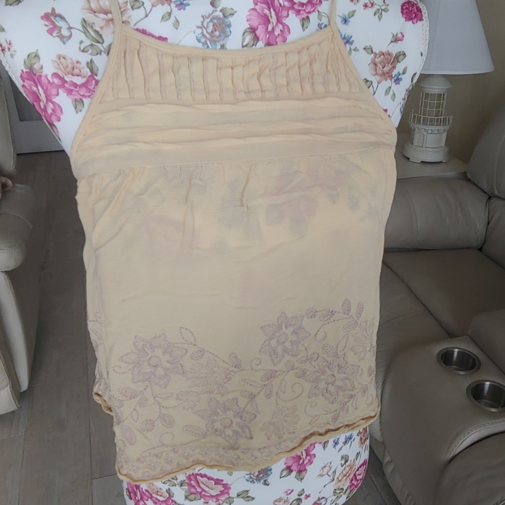 Chloe and Katie XS yellow halter top